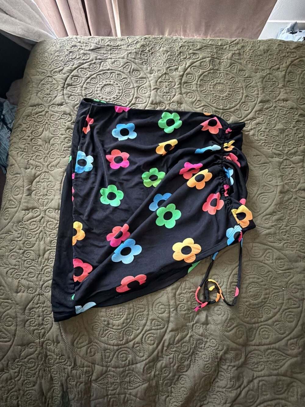 Madden NYC Black Floral Print Ruched Side Mini Skirt